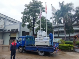 一臺(tái)設(shè)備也專車送達(dá)